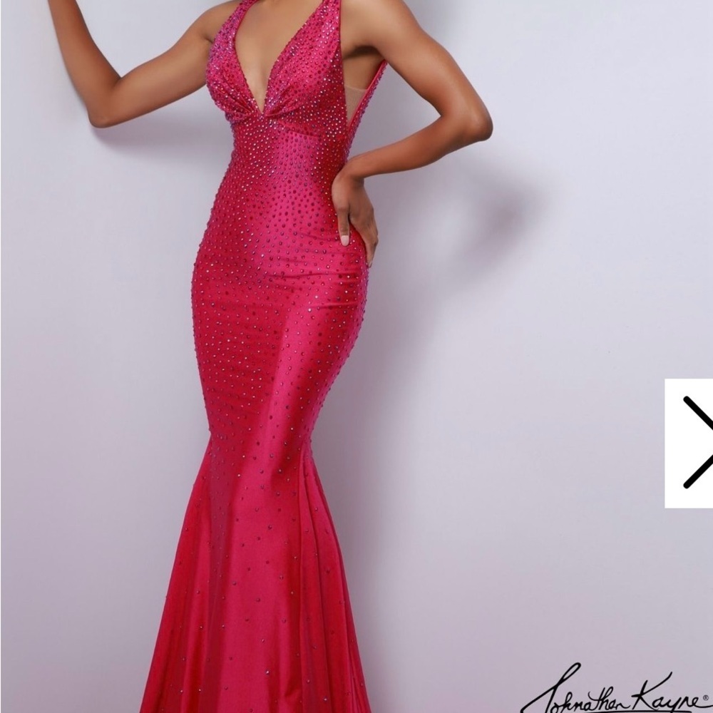 Fuchsia Beaded V-Neck Mermaid Maxi Dress